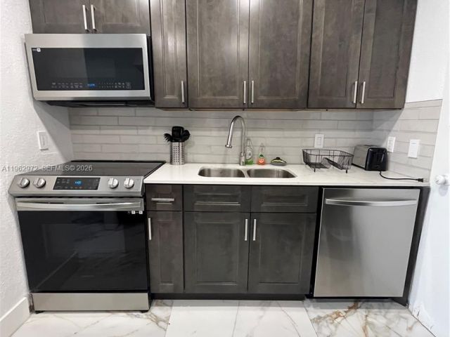 Квартира в аренду номер - фото 7500919