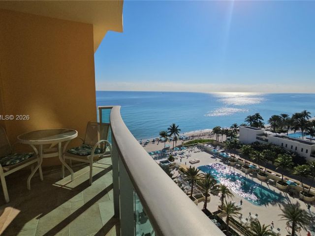 Квартира в аренду номер1117 (Av. April 1st) - фото 7477458