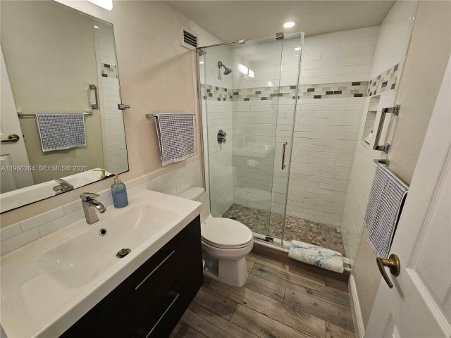 Квартира в аренду номер1117 (Av. April 1st) - фото 7477470