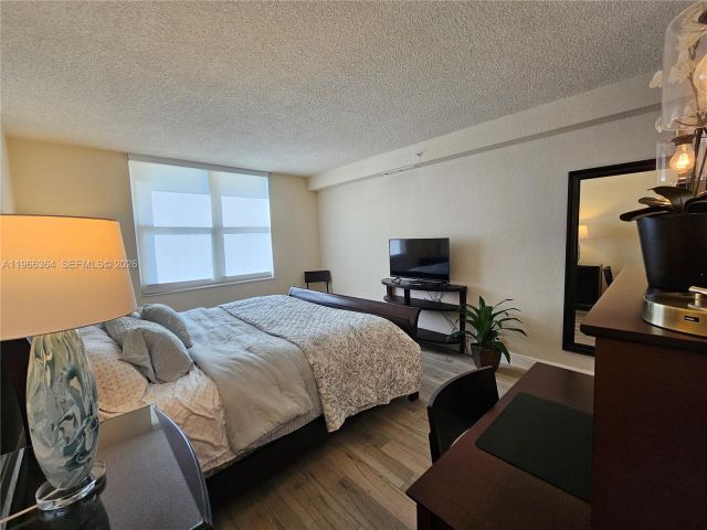 Квартира в аренду номер1117 (Av. April 1st) - фото 7477477