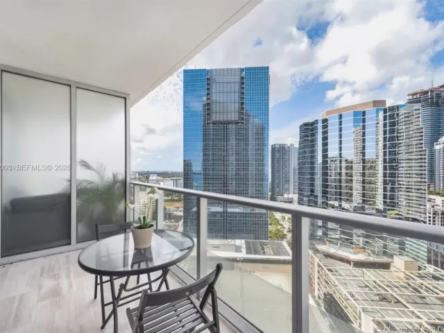 Продажа квартиры #2412 - фото 7509714