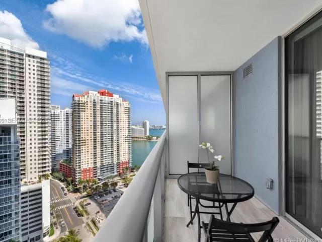 Продажа квартиры #2412 - фото 7509715