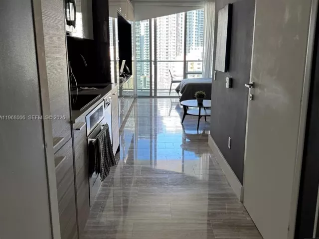 Продажа квартиры #2412 - фото 7509718