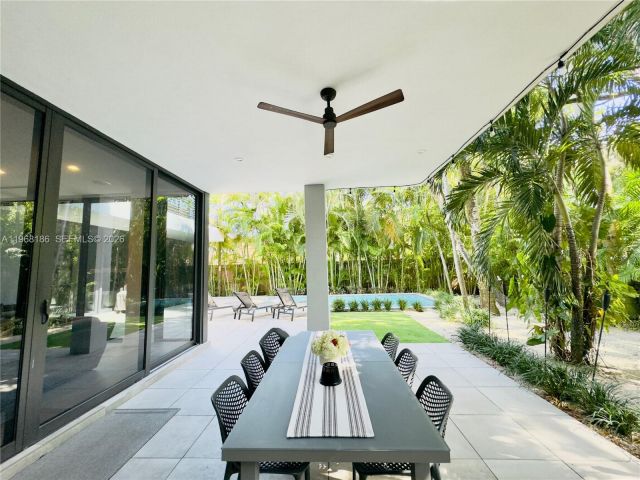 Дом в аренду по адресу 2550 Overbrook St 0 - фото 7447727