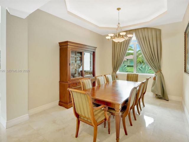 Продажа дома по адресу 7261 SW 120th Ave - фото 7447165