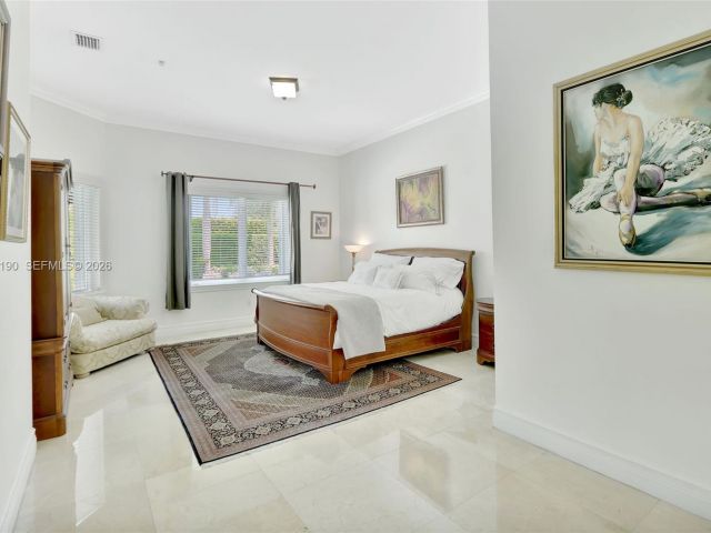 Продажа дома по адресу 7261 SW 120th Ave - фото 7447174