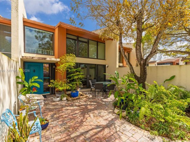 Дом в аренду по адресу 7825 SW 103rd Pl 7825 - фото 7446378