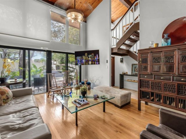 Дом в аренду по адресу 7825 SW 103rd Pl 7825 - фото 7446386