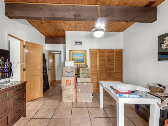 Дом в аренду по адресу 7825 SW 103rd Pl 7825 - фото 7446398