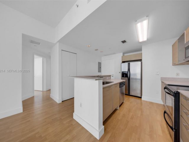 Квартира в аренду номер1404 - фото 7492356