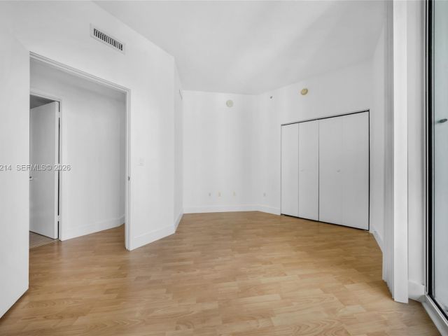 Квартира в аренду номер1404 - фото 7492370