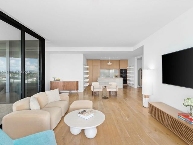 Продажа квартиры #606 - фото 7527086