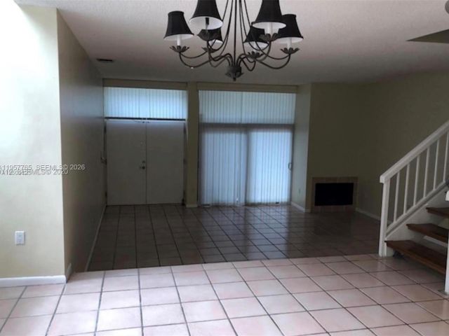 Дом в аренду по адресу 3089 NE 183rd Ln 89 - фото 7476298