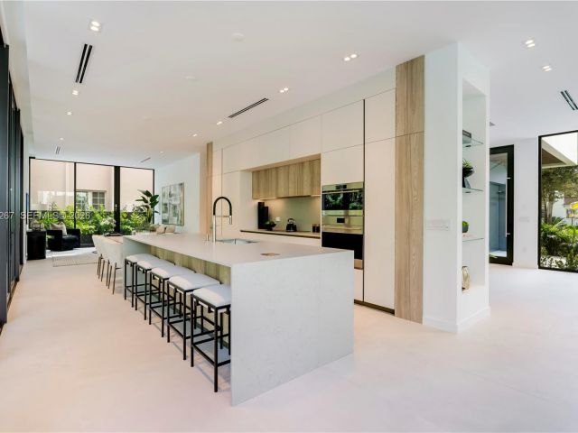 Продажа дома по адресу 4081 Hardie Ave - фото 7447247