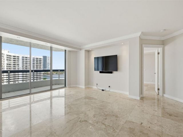 Продажа квартиры #1212 - фото 7515813