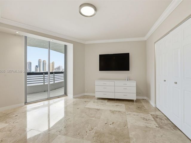 Продажа квартиры #1212 - фото 7515821