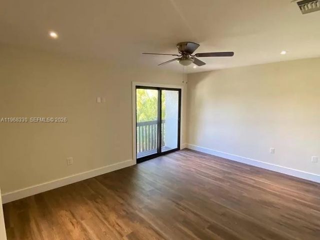 Дом в аренду по адресу 13161 SW 95th Ave 1 - фото 7449936