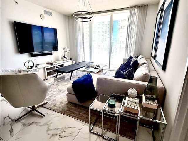 Продажа квартиры #4-1206 - фото 7490190