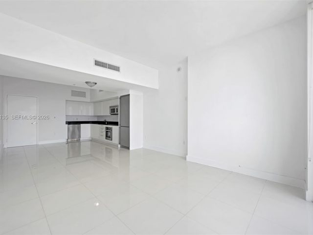 Квартира в аренду номер5109 - фото 7486955