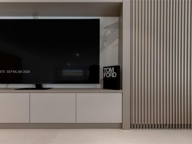 Дом в аренду по адресу 7300 SW 77th Ave - фото 7450022