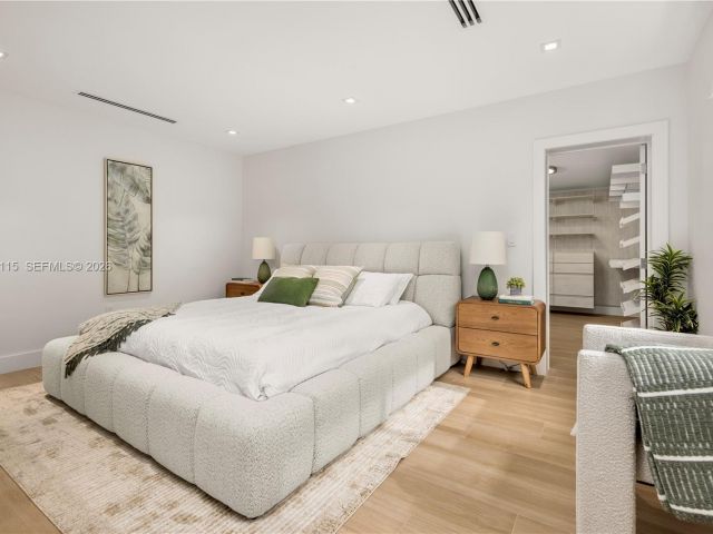 Дом в аренду по адресу 6011 Maynada St - фото 7471083