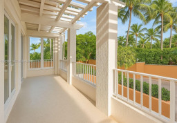 Квартира #106