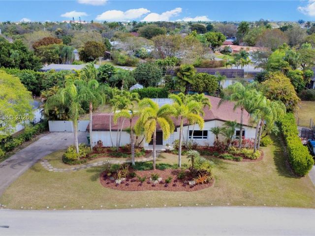 Продажа дома по адресу 14131 SW 99th Ave - фото 7449440