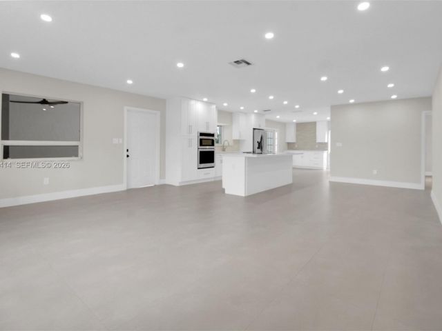 Продажа дома по адресу 14131 SW 99th Ave - фото 7449446