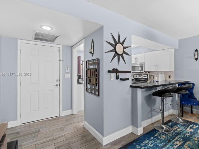 Продажа дома по адресу 2900 NW 69th Ct - фото 7483560