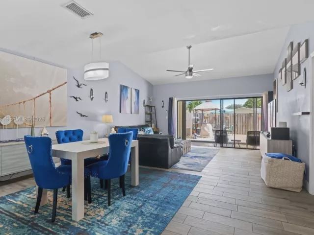 Продажа дома по адресу 2900 NW 69th Ct - фото 7483567