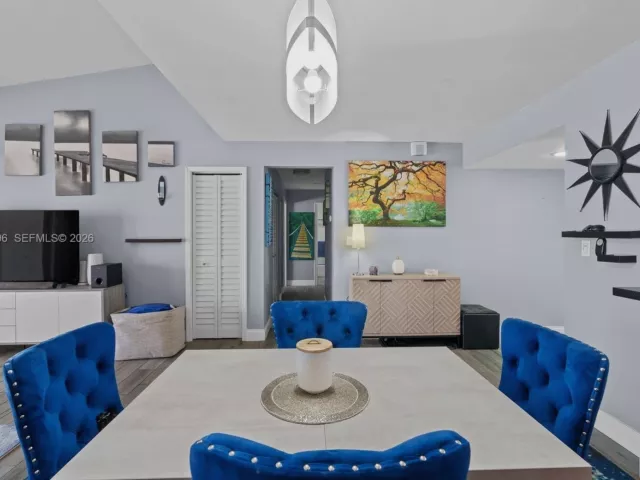 Продажа дома по адресу 2900 NW 69th Ct - фото 7483568