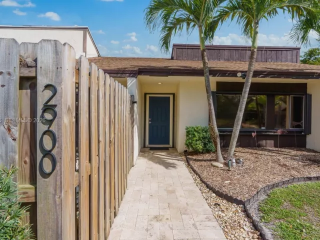 Продажа дома по адресу 2900 NW 69th Ct - фото 7483558