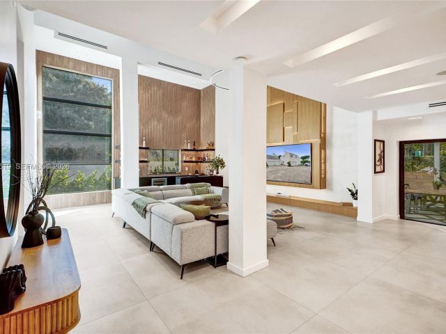 Продажа дома по адресу 1977 S Oak Haven Cir - фото 7518828