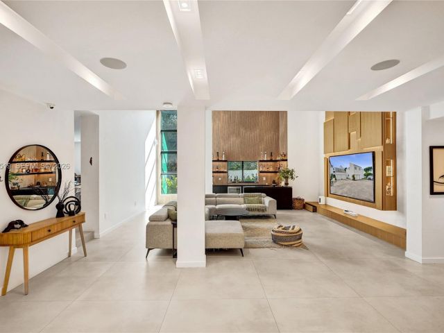 Продажа дома по адресу 1977 S Oak Haven Cir - фото 7518841