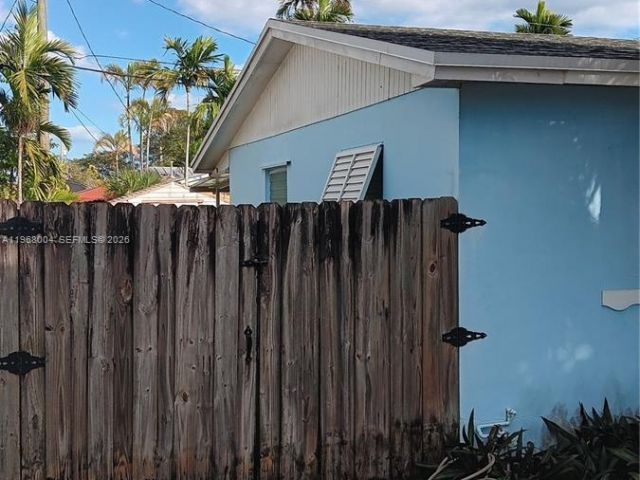 Продажа дома по адресу 6521 SW 112th Ave - фото 7449378