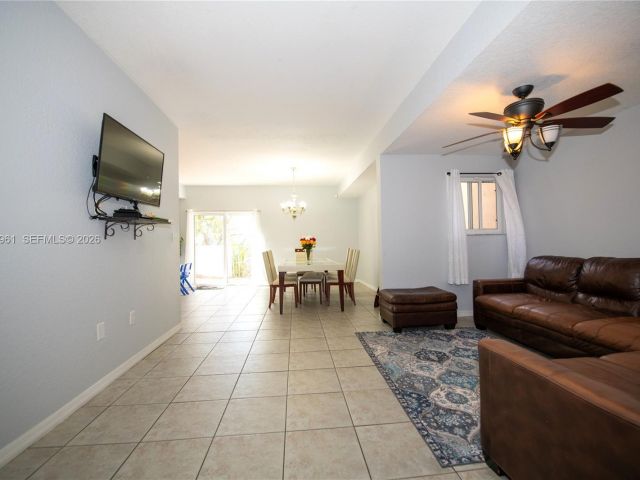 Продажа дома по адресу 5945 SW 99th Ter - фото 7517638