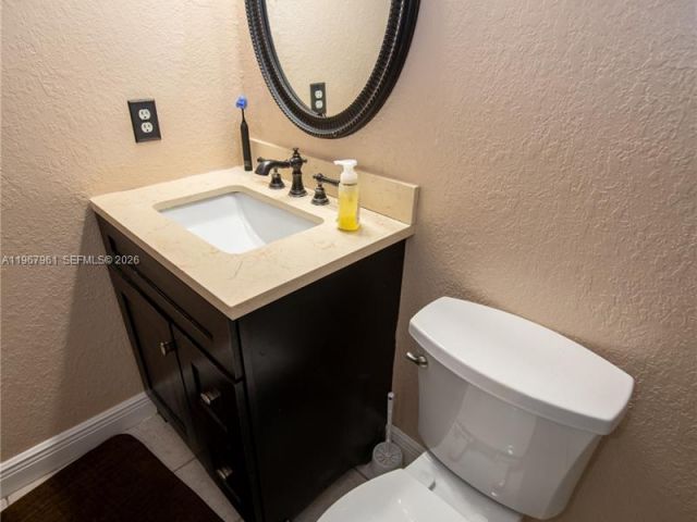 Продажа дома по адресу 5945 SW 99th Ter - фото 7517644