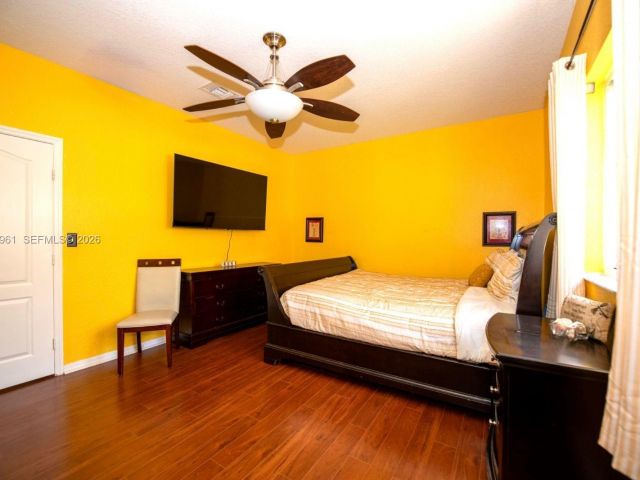 Продажа дома по адресу 5945 SW 99th Ter - фото 7517646