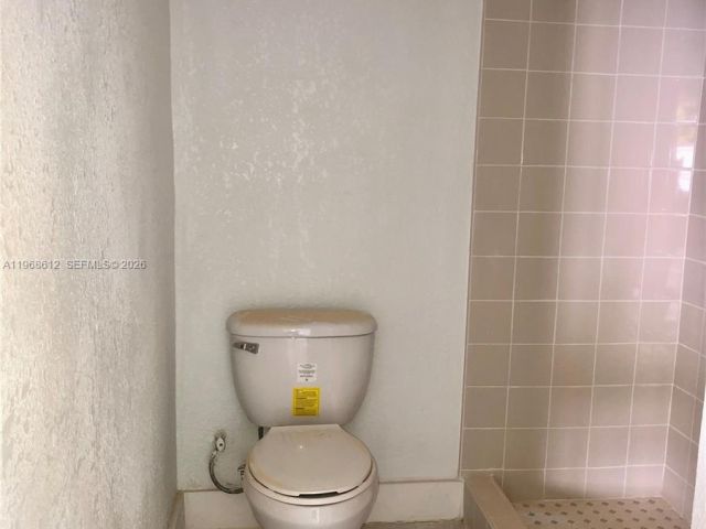 Продажа дома по адресу 11952 SW 176th Ter - фото 7450045