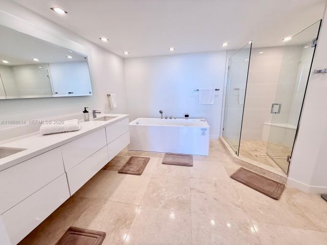 Продажа квартиры #12D - фото 7497372