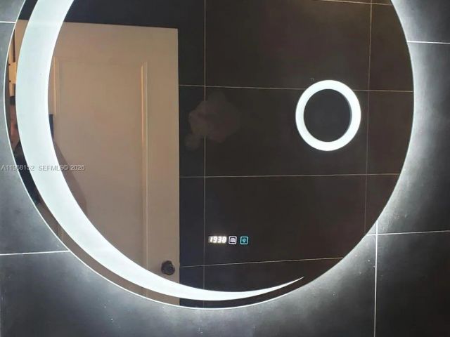 Продажа дома по адресу 412 NW 72nd St - фото 7453498