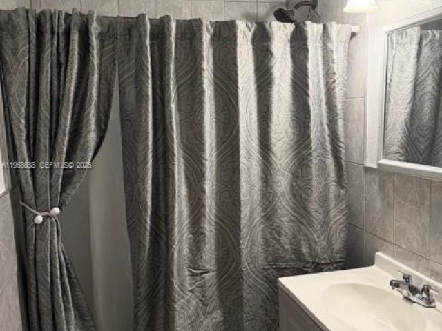 Дом в аренду по адресу 16340 NW 17th Ct - фото 7480267