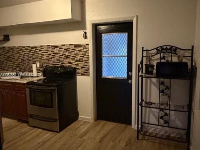 Дом в аренду по адресу 16340 NW 17th Ct - фото 7480283