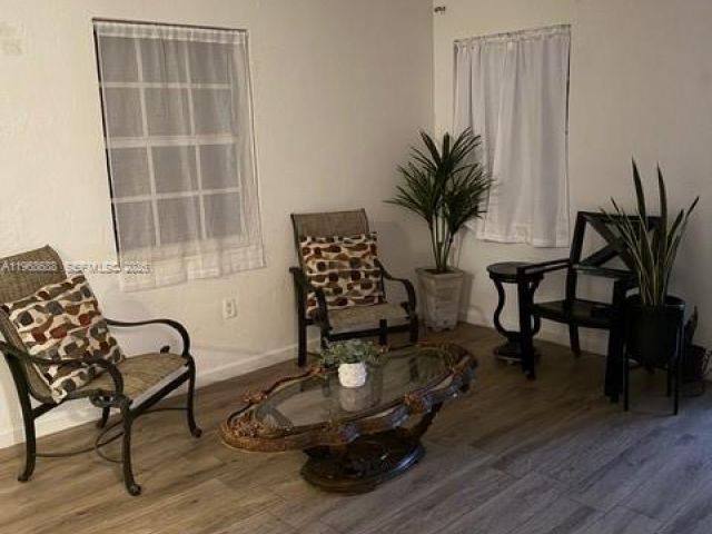 Дом в аренду по адресу 16340 NW 17th Ct - фото 7480284