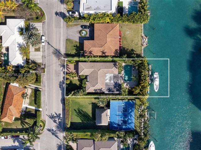 Продажа дома по адресу 10121 E Broadview Dr - фото 7478003