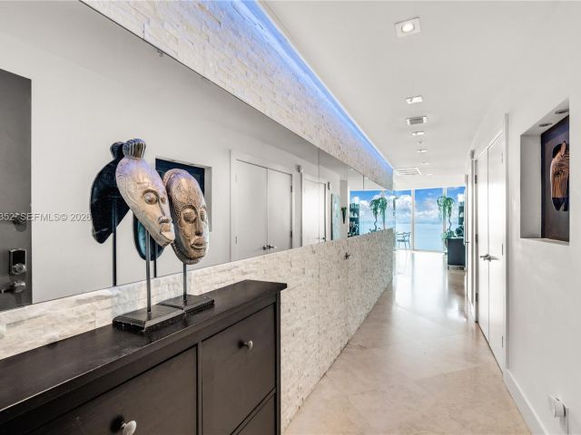 Продажа квартиры #1412 - фото 7491513