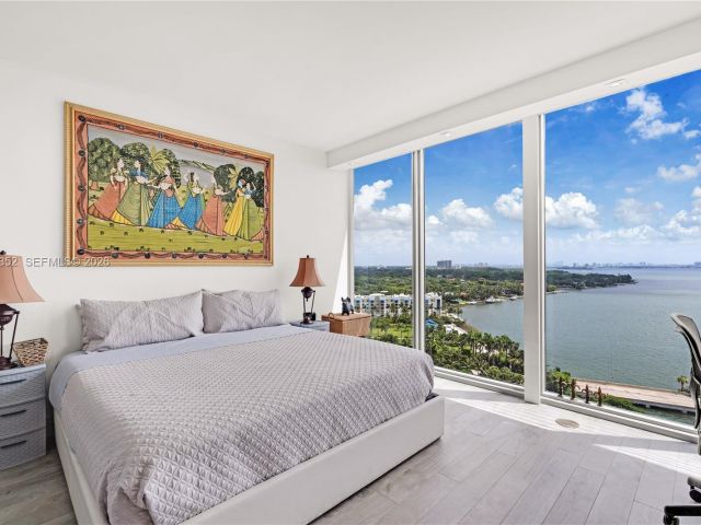 Продажа квартиры #1412 - фото 7491514