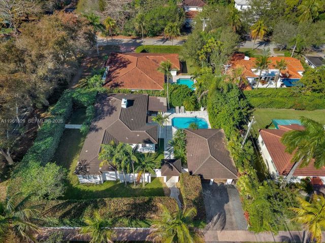 Продажа дома по адресу 1161 Sunset Dr - фото 7471092