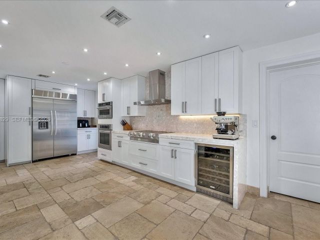 Продажа дома по адресу 1161 Sunset Dr - фото 7471098