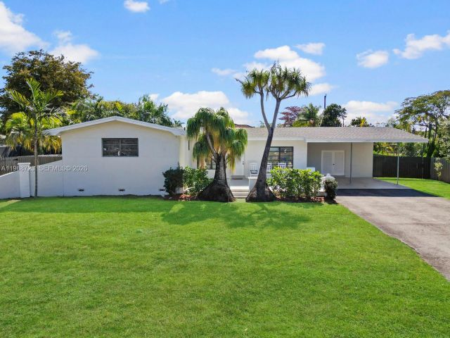 Дом в аренду по адресу 9320 SW 125th Ter - фото 7449954